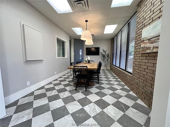 4th image of 3131 E 29th St #D632ea8eb