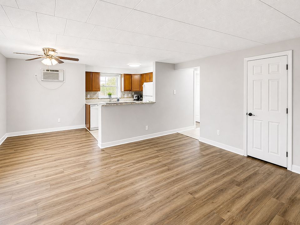 2-Bedroom (Unit 1)