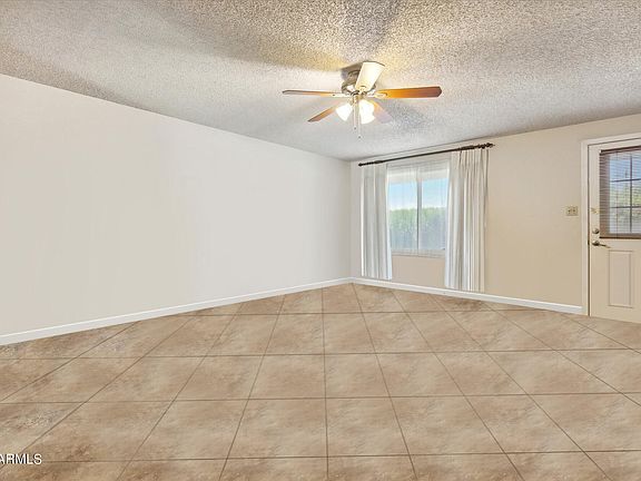 3rd image of 1707 W SURREY Avenue