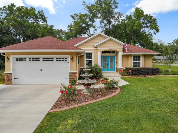 8469 SE 162nd St, Summerfield, FL 34491