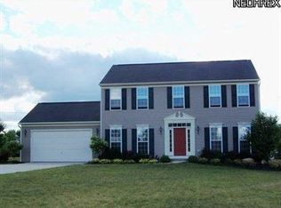 10115 Meadow Ridge Dr, Streetsboro, OH 44241