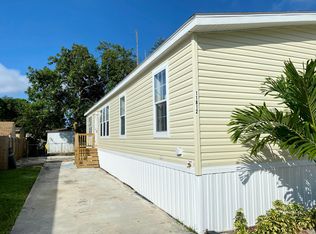 11812 Bay Pl, Boca Raton, FL 33428