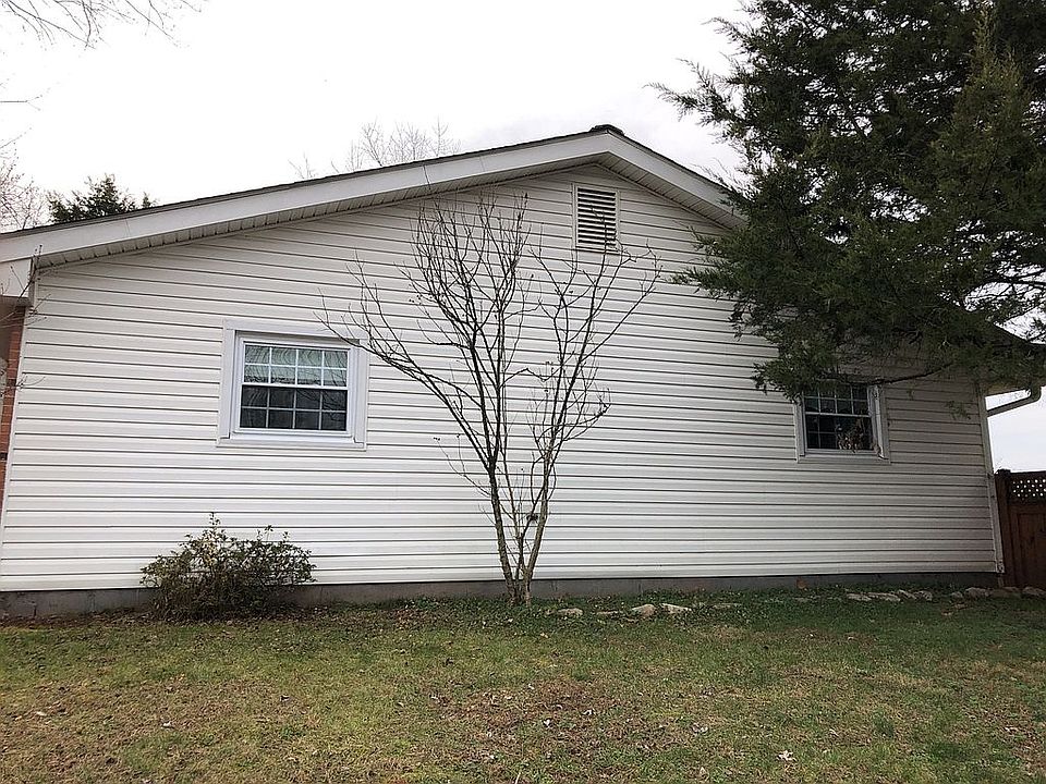 1st image of 1303 N Amelia St