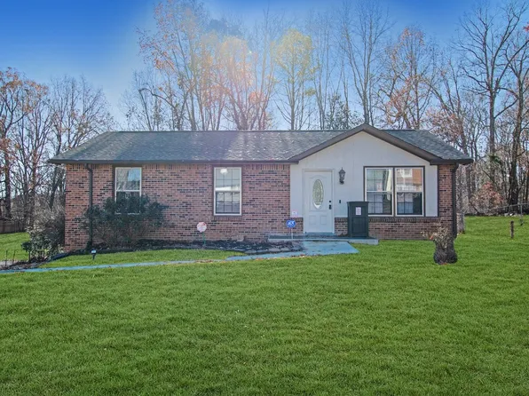 410 Newman Dr, Clarksville, TN 37042