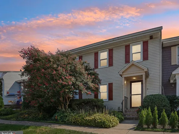 635 E Main St #5, Moorestown, NJ 08057