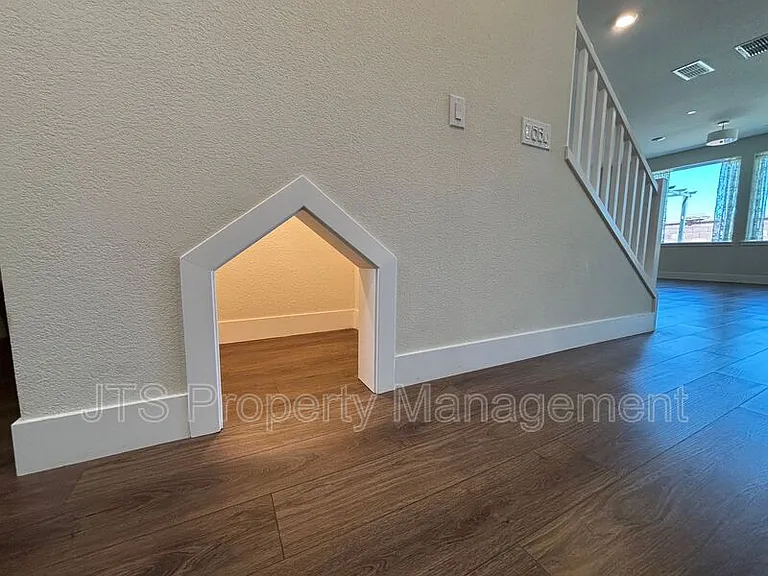 12086 Mircado Way — Photo 7