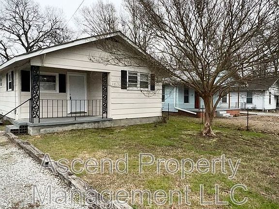 2nd image of 5317 Spriggs St Unit A