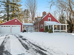 113 Buckingham Rd, New Milford, CT 06776