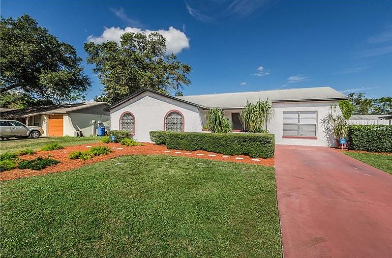 1st image of 9005 Hickory Cir