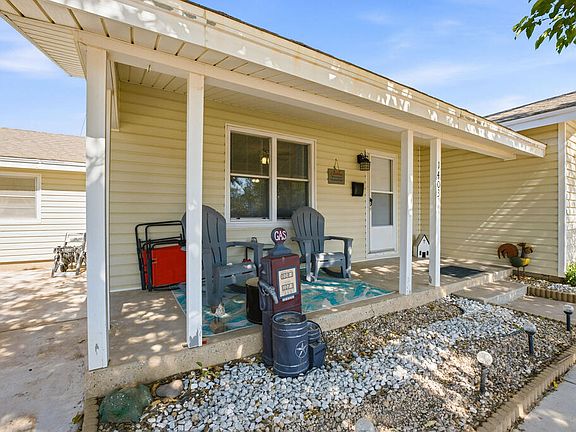 5th image of 1403 Lincoln Ave