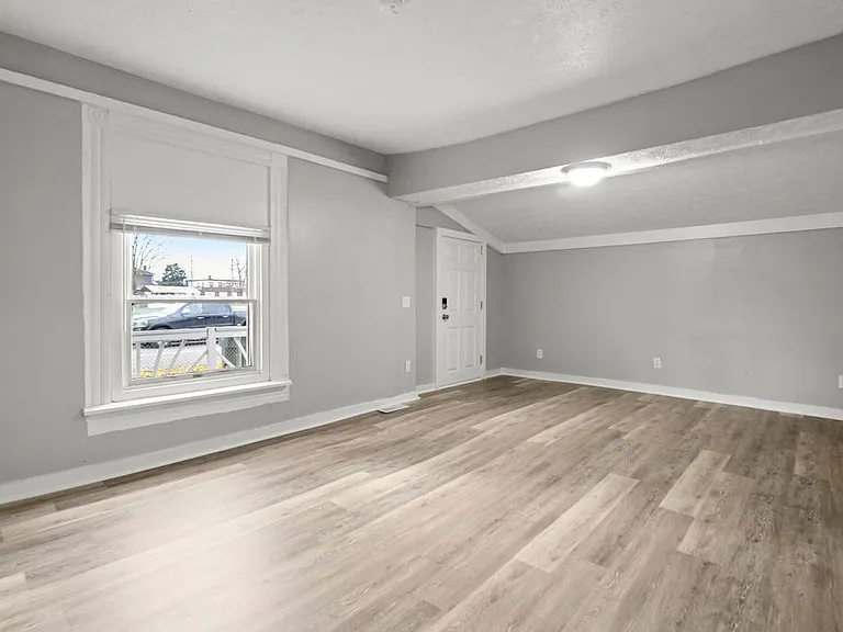 3024 E 7th Ave — Photo 15