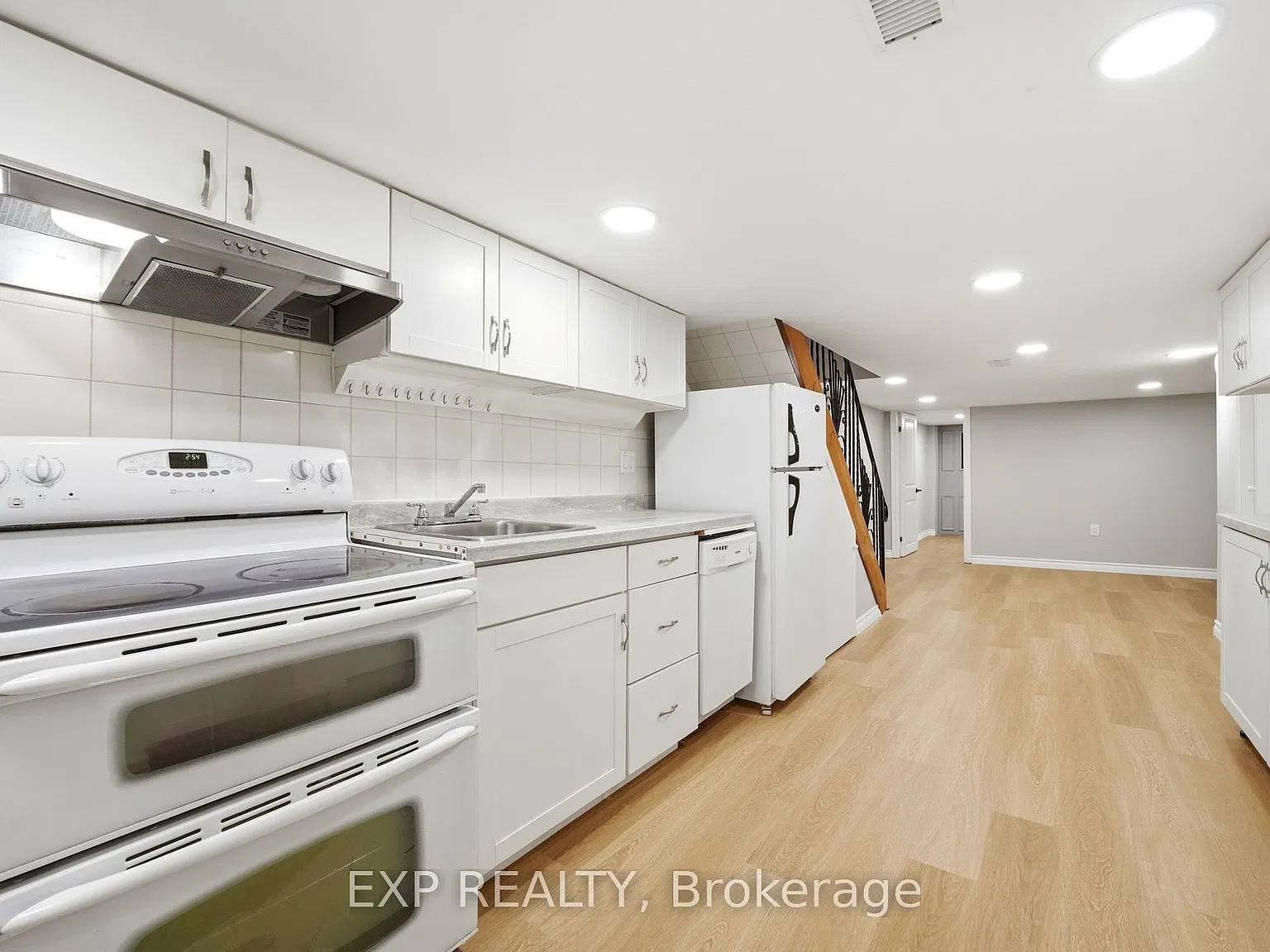 1 bed, $1,600 — Photo 4
