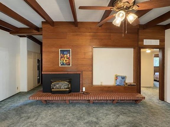 5th image of 2714 E College Avenue