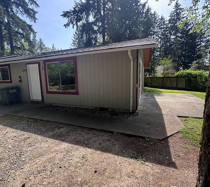 1st image of 10917 Creviston Dr NW