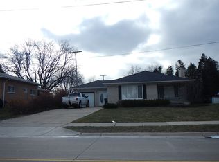 18280 Frazho Rd, Roseville, MI 48066