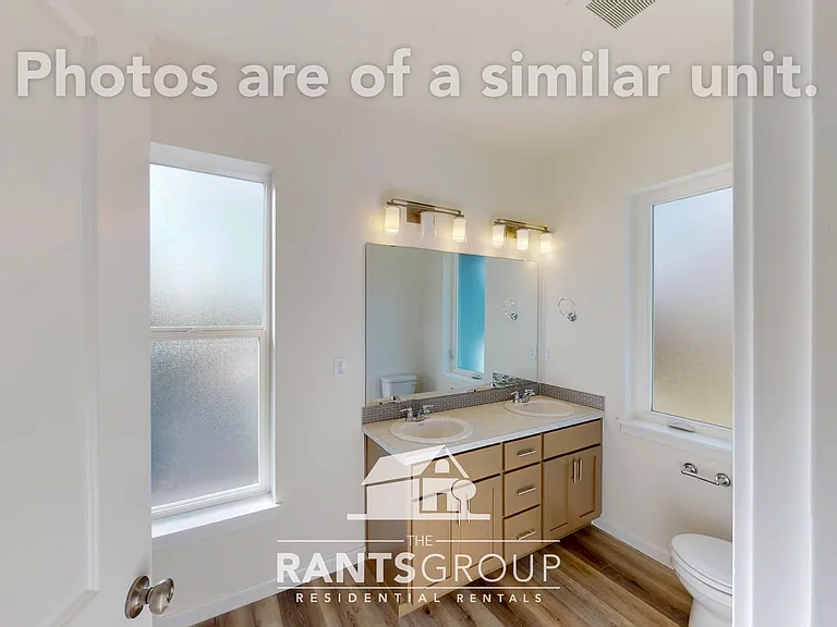 Forest Park Townhomes — Photo 56