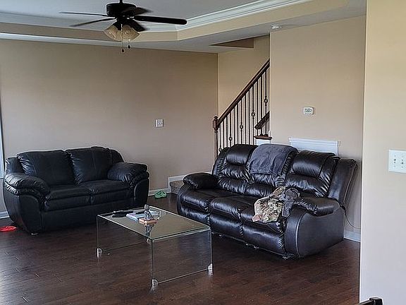 3rd image of 1292 Winterset Dr