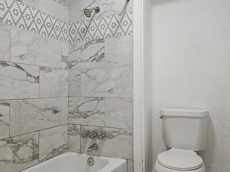 320 Welch Rd #H3 — Photo 8