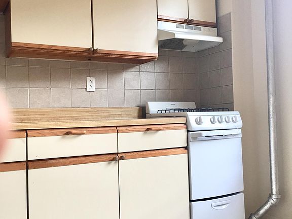 4th image of 1506 150th St APT 1C