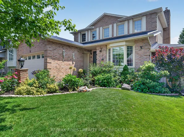 5 Buckingham Ct, Kingston, ON K7K 6V8