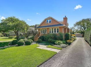 447 Loudon Rd, Riverside, IL 60546