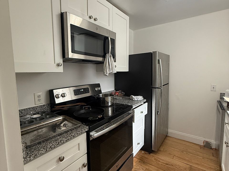 1st image of 58 Westland Ave #4