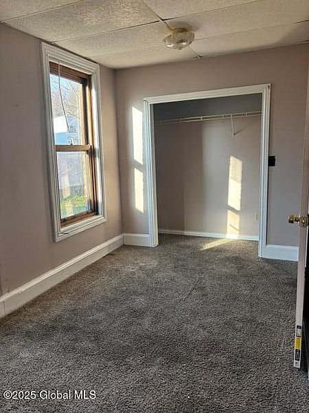 4th image of 180 Hill Street