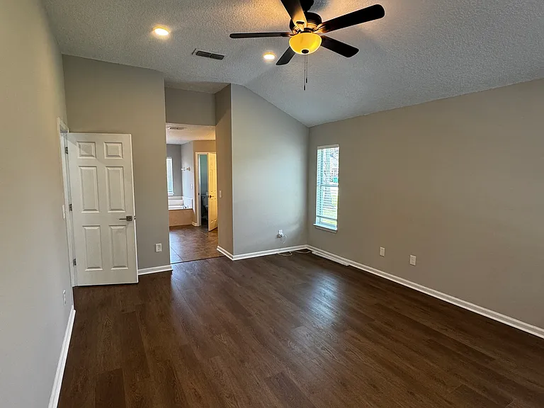 701 Cherry St — Photo 14