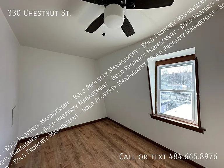 330 Chestnut St — Photo 8