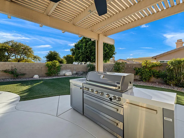 81107 Portola Cir — Photo 38
