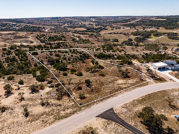 3rd image of 717 N Scenic Hills Ct