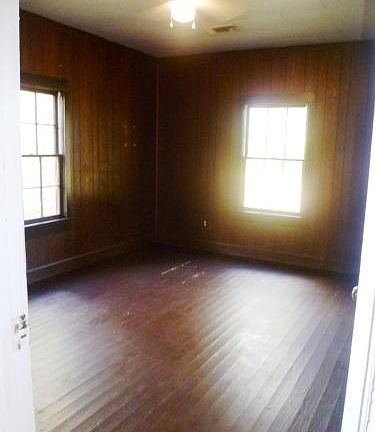 5th image of 266 Allen Memorial Dr