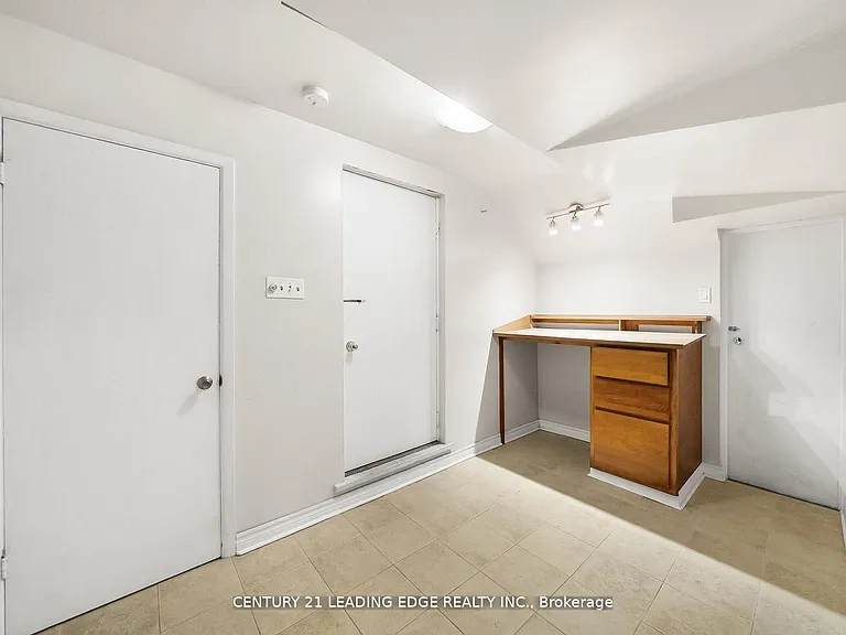 541 Rouge Hills Dr — Photo 30