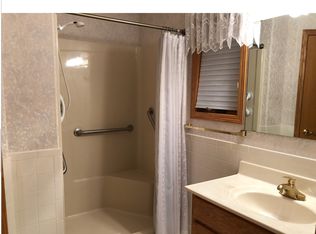2204 Trail Dr, Ogallala, NE 69153