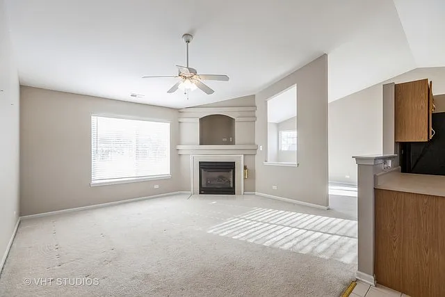 3 bed, 1482 sqft, $2,395 — Photo 2