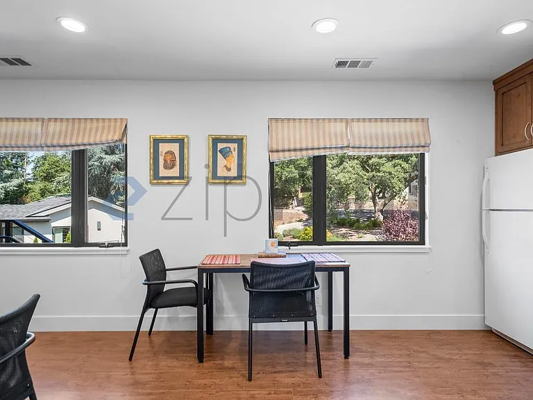 1701 Whitham Ave — Photo 45