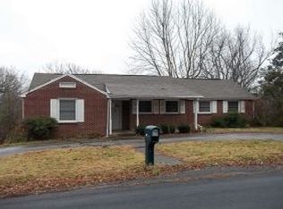 301 York Dr, Bristol, TN 37620
