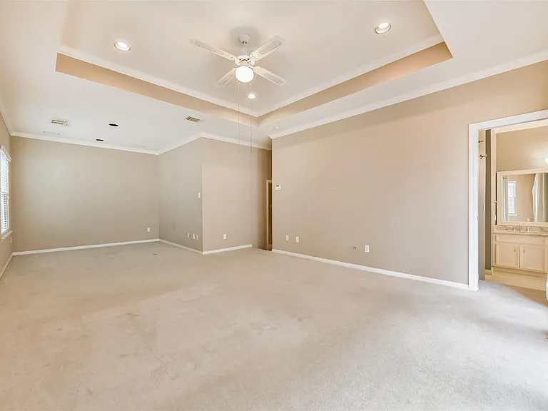 5023 Nolda St — Photo 17