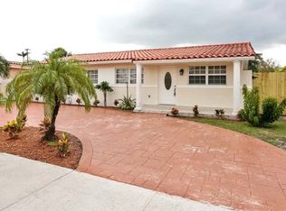 10380 SW 4th St, Sweetwater, FL 33174