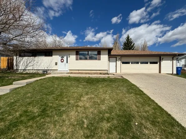 531 29th Ave NE, Great Falls, MT 59404