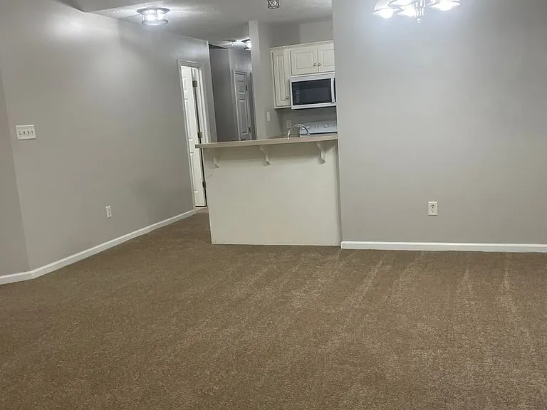 449 Northrop Pl — Photo 9