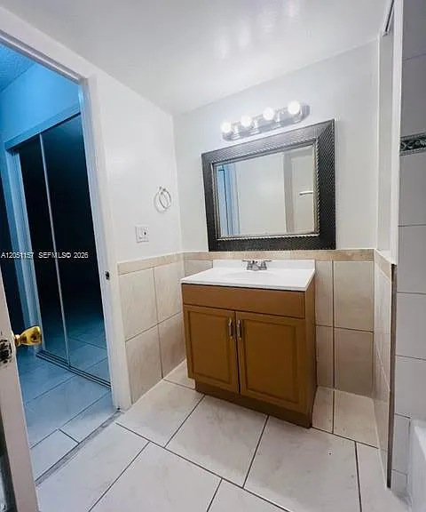 16410 Miami Dr #209 — Photo 18