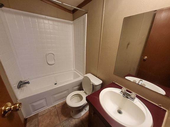 2nd image of 2207 Sugar Cane Ln
