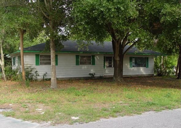 1st image of 1140 Holly Dr