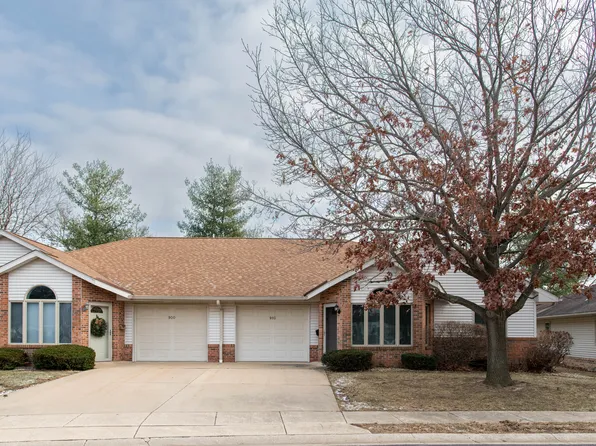 910 Hope Dr, Forsyth, IL 62535