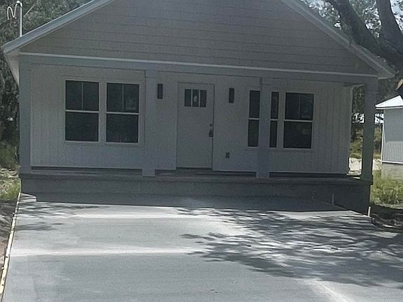 2nd image of 4667 6th Ave
