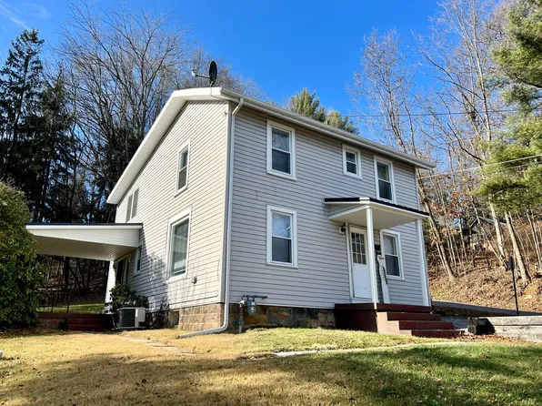 17 Rose St, Brookville, PA 15825