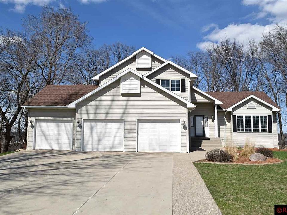 1st image of 1528 Maplewood Dr