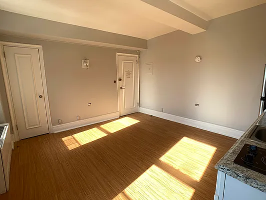 Rented by Tourma Realty LLC | media 12