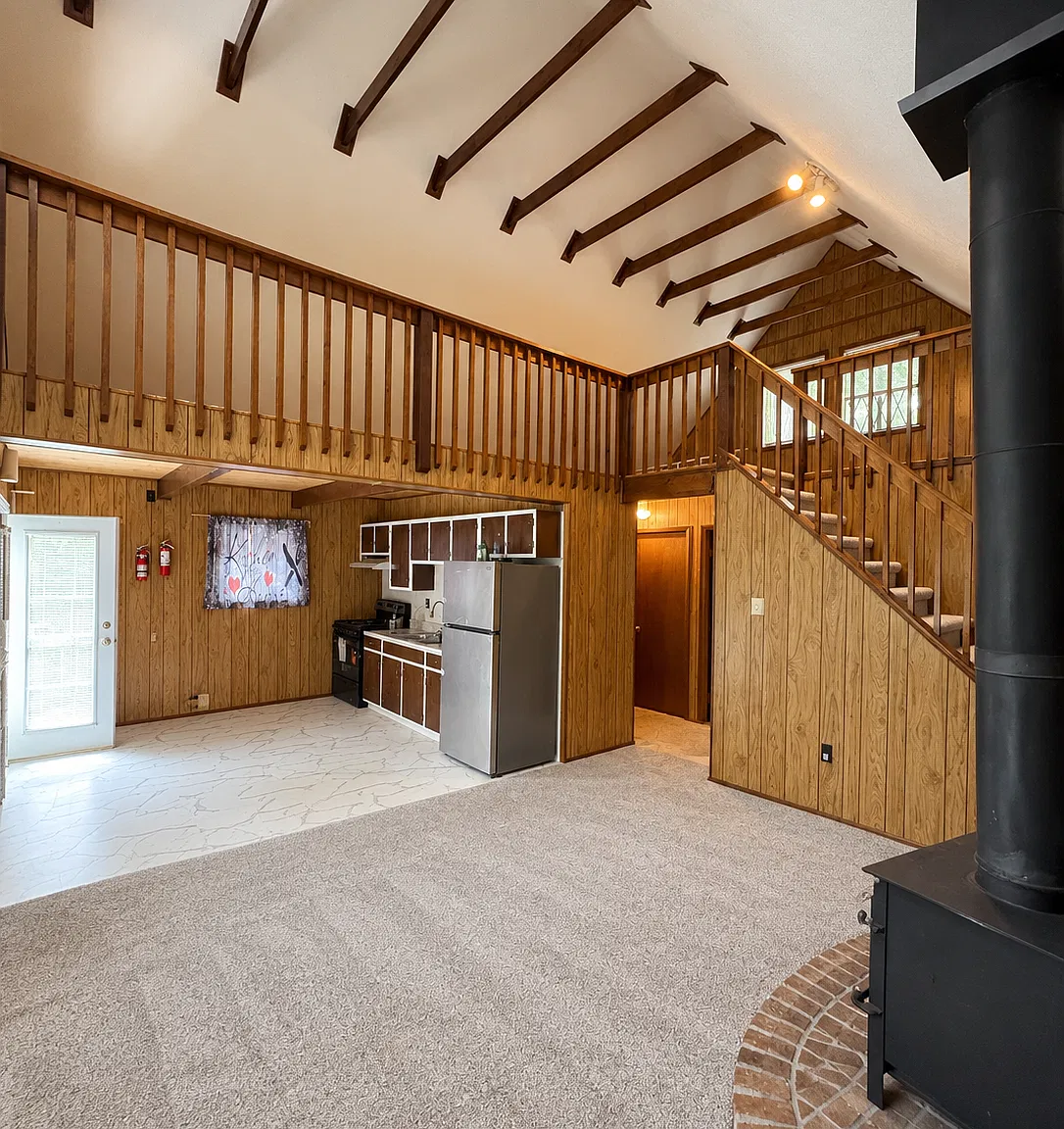 2 bed, 1032 sqft, $1,800 — Photo 3
